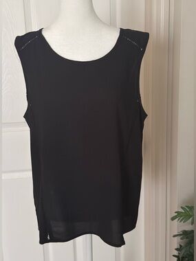 Paper Crane Black Sleeveless Camisole - Scoop Neck